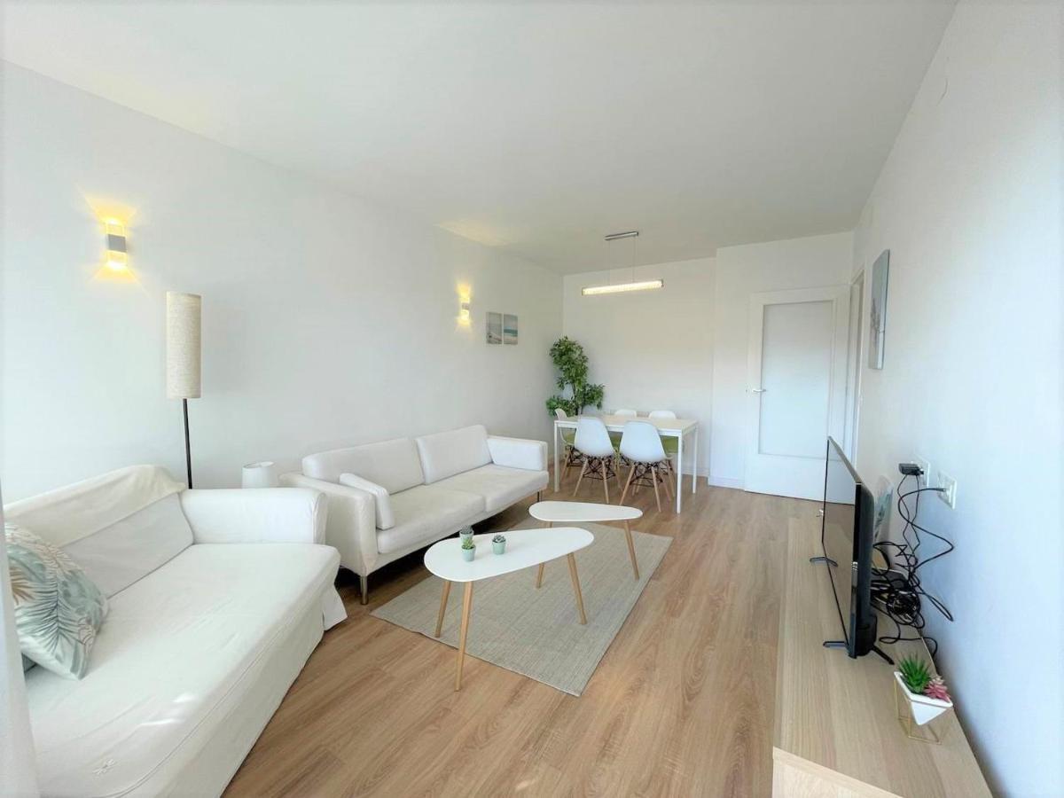 Ferienwohnung Apartamento Con Piscina Y Gran Terraza Con Vistas - Muy Cerca De La Playa, El Centro Y La Estacion Vilassar De Mar Exterior foto