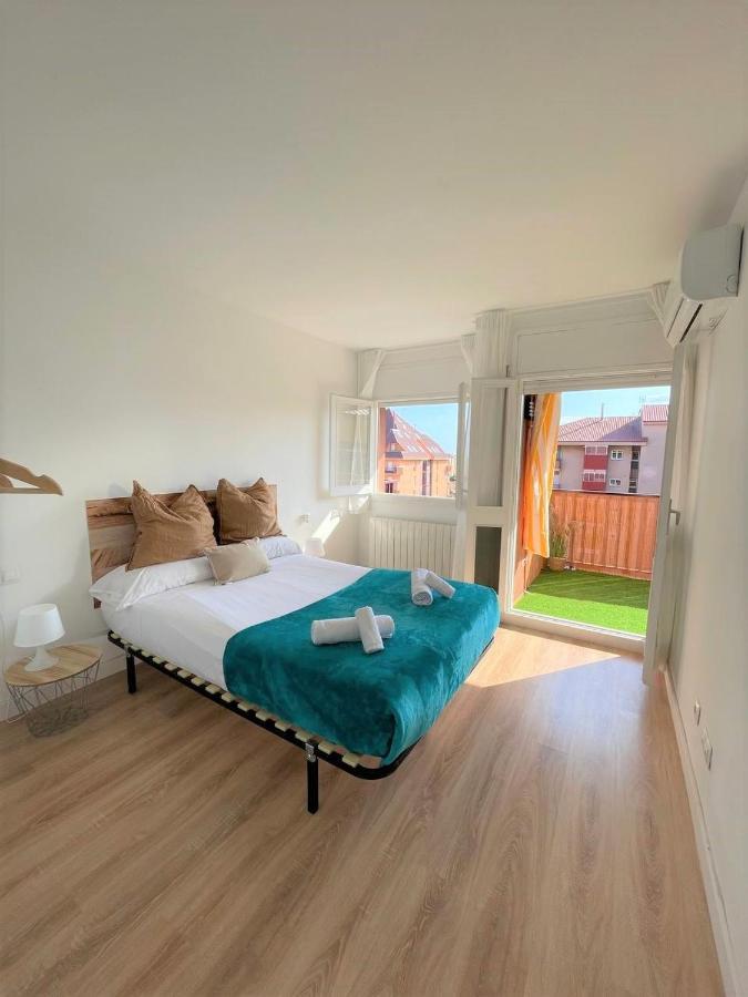 Ferienwohnung Apartamento Con Piscina Y Gran Terraza Con Vistas - Muy Cerca De La Playa, El Centro Y La Estacion Vilassar De Mar Exterior foto