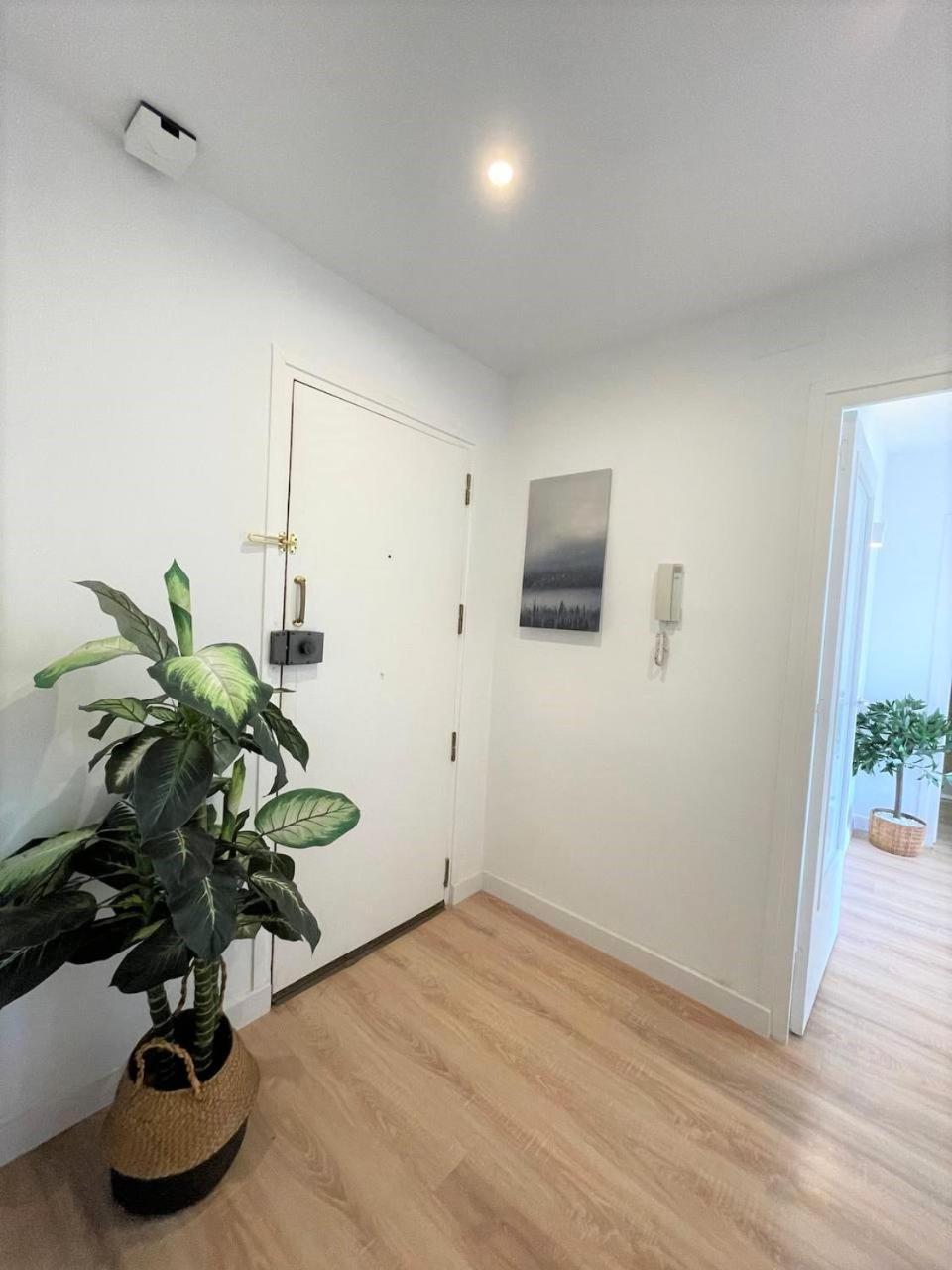 Ferienwohnung Apartamento Con Piscina Y Gran Terraza Con Vistas - Muy Cerca De La Playa, El Centro Y La Estacion Vilassar De Mar Exterior foto
