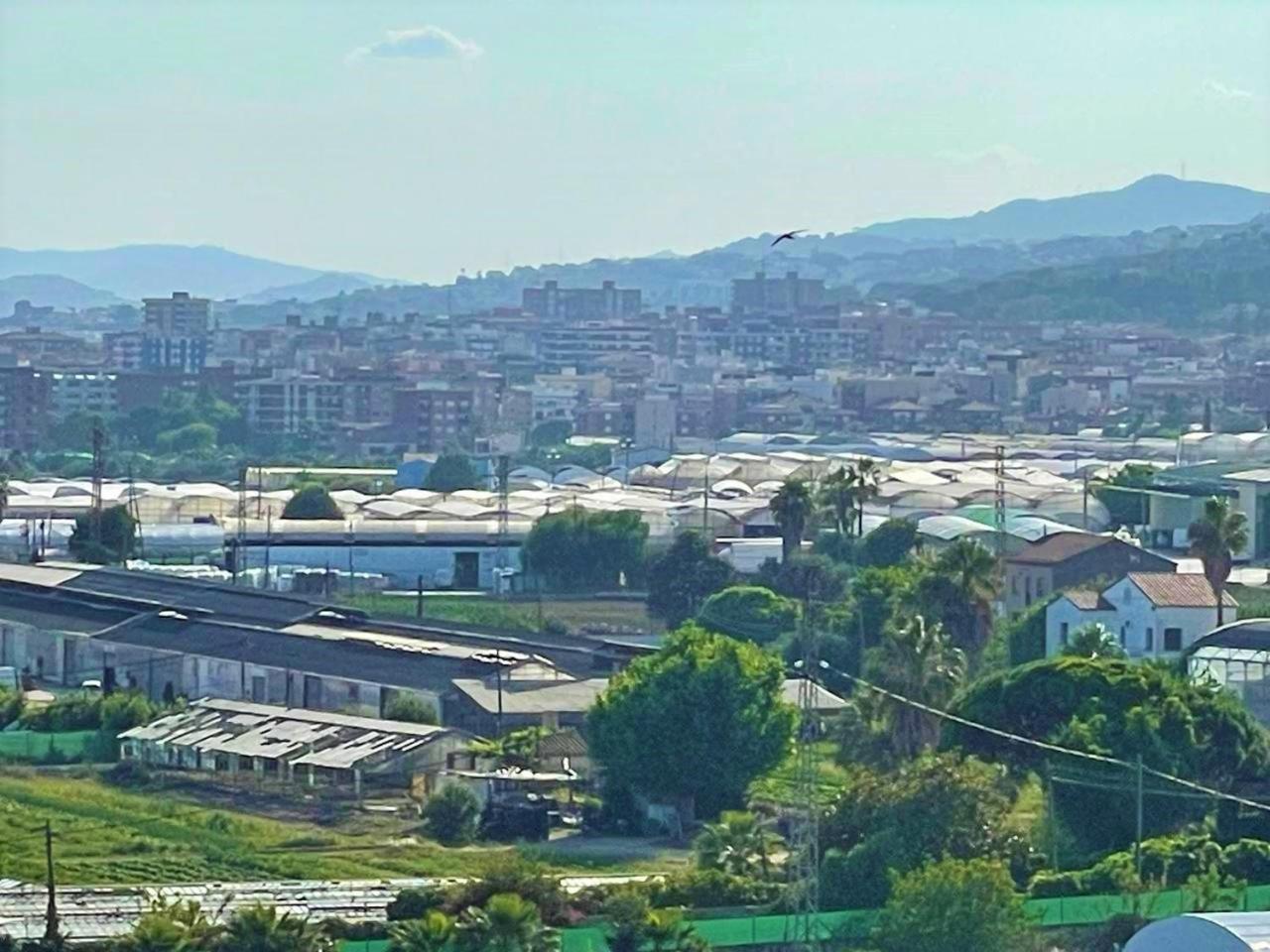 Ferienwohnung Apartamento Con Piscina Y Gran Terraza Con Vistas - Muy Cerca De La Playa, El Centro Y La Estacion Vilassar De Mar Exterior foto